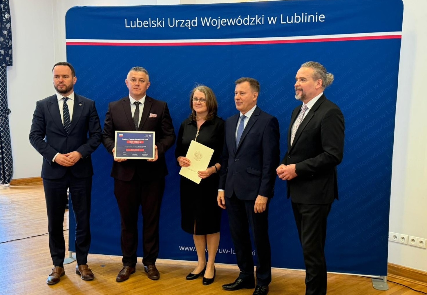 Niespełna 2 miliony złotych dofinansowania na przebudowę ul. 3-go Maja w Jabłoniu