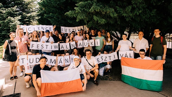 „Polak – Węgier dwa bratanki…” czyli o wyjeździe w ramach   projektu na Węgry