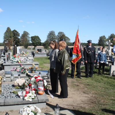 Nagrobek Kolano Szynkaruk 25 09 2025 13 Copy